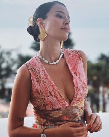 Full leaked Pelin akil private onlyfans photo