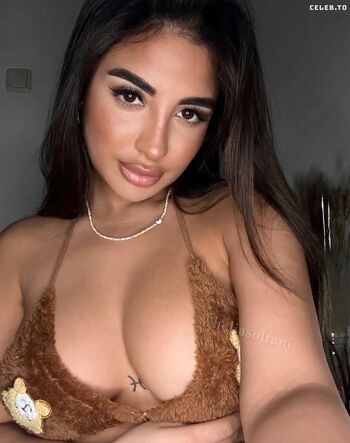 Full leaked Persian private onlyfans photo