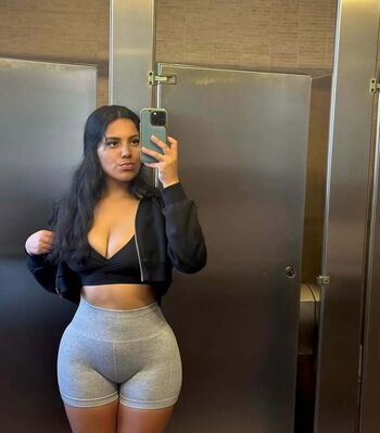 Full leaked Peruvianmami private onlyfans photo