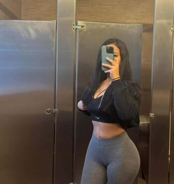 Full leaked Peruvianmami private onlyfans photo