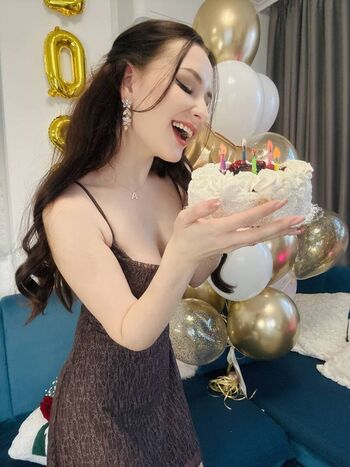 Full leaked Petite bella page private onlyfans photo