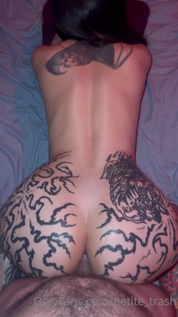 Full leaked Petitecutetrash private onlyfans photo
