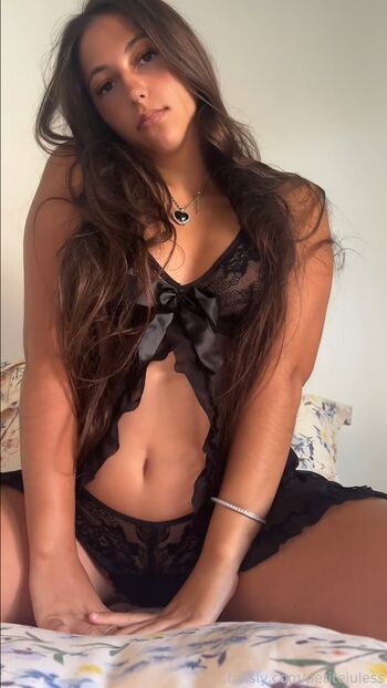 Full leaked Petitejuless private onlyfans photo