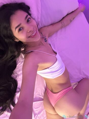 Full leaked Petiteliza private onlyfans photo