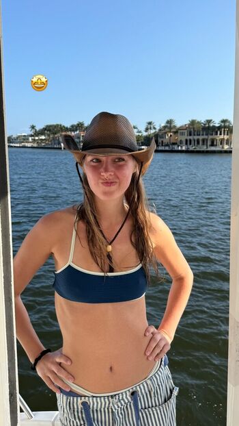 Full leaked Peyton coffee  page private onlyfans photo