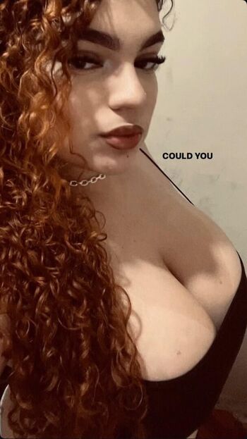 Full leaked Phavolla private onlyfans photo