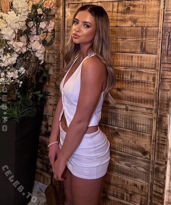 Full leaked Phoebe rose private onlyfans photo