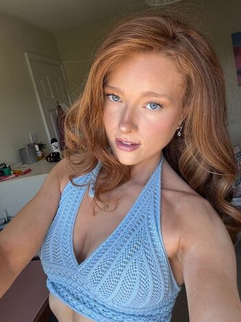 Full leaked Phoebeisginger page private onlyfans photo