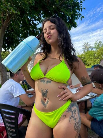 Full leaked Piaabonetto private onlyfans photo