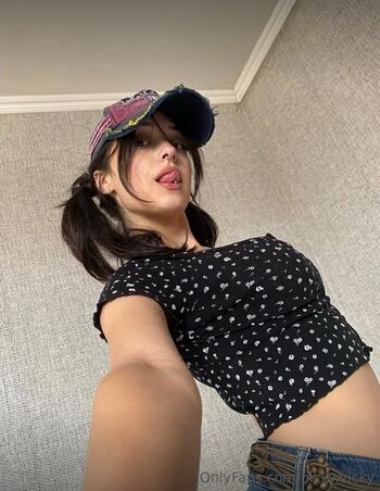 Full leaked Picky vicky page private onlyfans photo