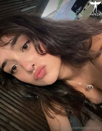 Full leaked Pickyvicky private onlyfans photo