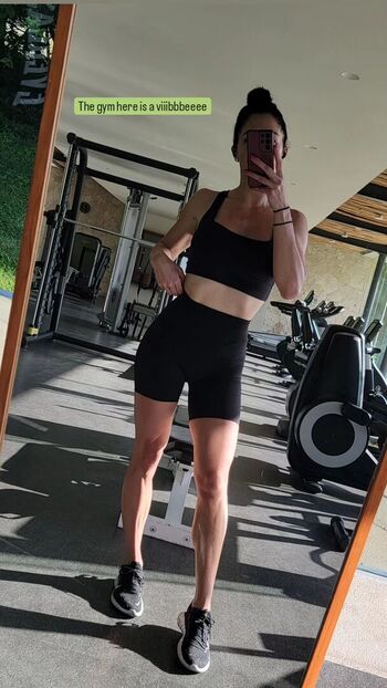 Full leaked Pilotemilie private onlyfans photo