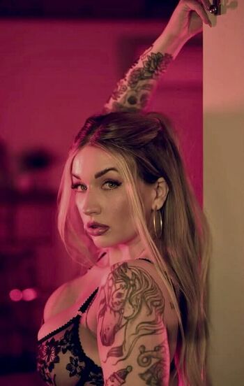 Full leaked Pinkbunny poison page private onlyfans photo