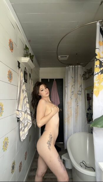 Full leaked Pinkiexbabes private onlyfans photo