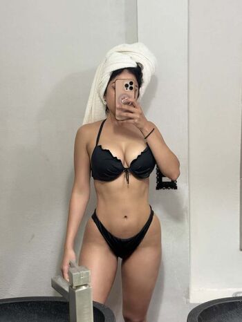 Full leaked Pinku cosplay private onlyfans photo