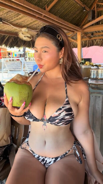 Full leaked Pipixiong private onlyfans photo