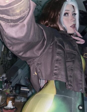 Full leaked Pipssqueakss page private onlyfans photo