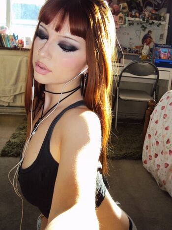 Full leaked Pizzaalice private onlyfans photo