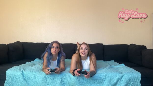 Full leaked Pizzandpussy private onlyfans photo