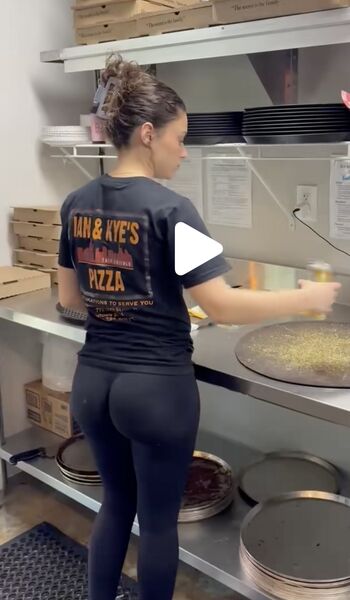 Full leaked Pizzeria baddies page private onlyfans photo