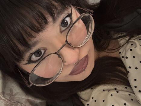 Full leaked Plsmeowtome private onlyfans photo