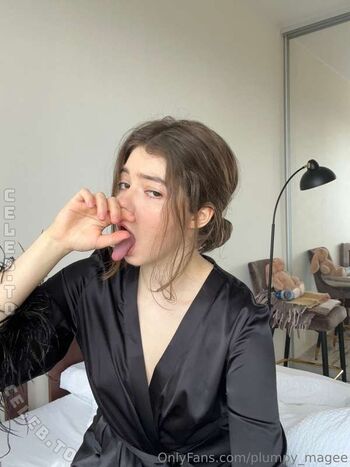 Full leaked Plumpy mage page private onlyfans photo