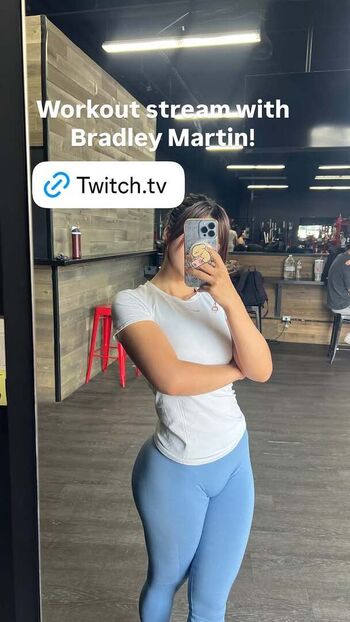 Full leaked Pokimane  page private onlyfans photo