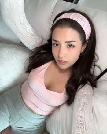 Full leaked Pokimanelol private onlyfans photo
