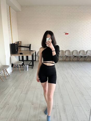 Full leaked Pollytingle asmr private onlyfans photo