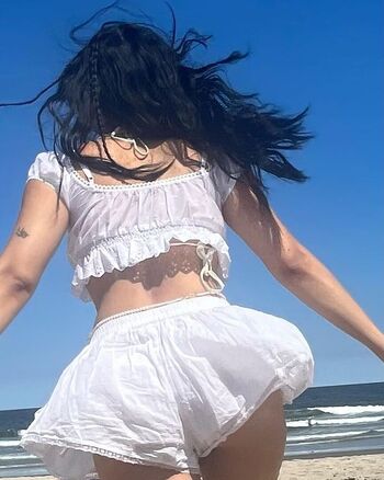 Full leaked Pom pom squad private onlyfans photo