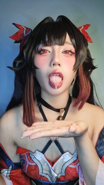 Full leaked Pominaku page private onlyfans photo