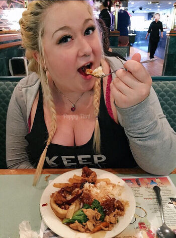 Full leaked Poppy tart private onlyfans photo