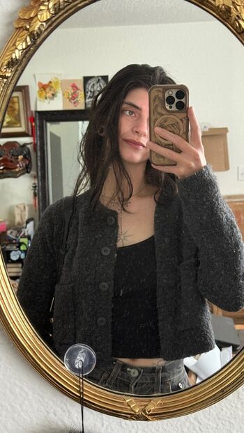 Full leaked Posieland private onlyfans photo