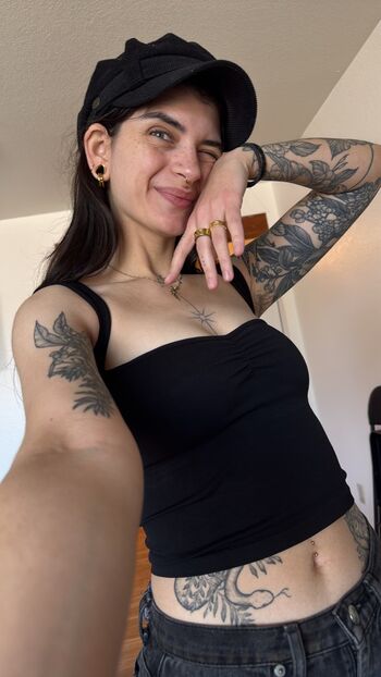 Full leaked Posieland private onlyfans photo