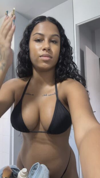 Full leaked Pretinha rara private onlyfans photo