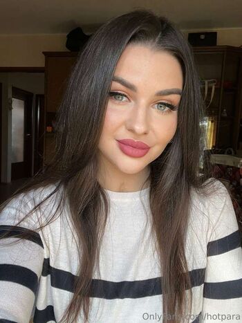 Full leaked Pretty wheelchair girl page private onlyfans photo