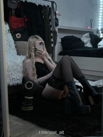 Full leaked Prettylyriqq private onlyfans photo