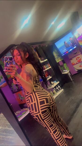 Full leaked Prettymammiiiii private onlyfans photo