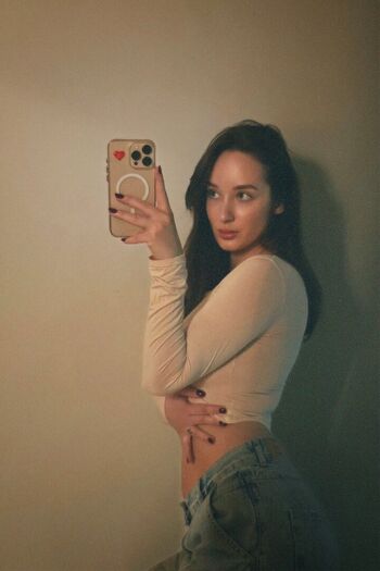 Full leaked Pretylittlething private onlyfans photo