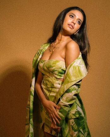 Full leaked Priya varrier private onlyfans photo