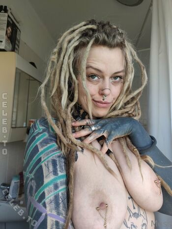 Full leaked Psychedelic mess private onlyfans photo