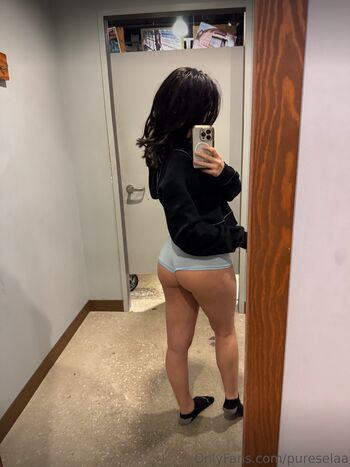 Full leaked Puresela private onlyfans photo