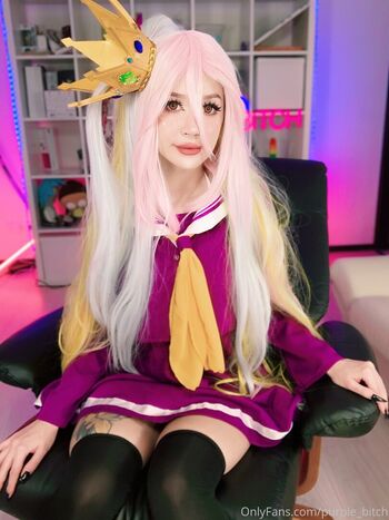 Full leaked Purple bitch private onlyfans photo