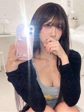 Full leaked Purple lee private onlyfans photo