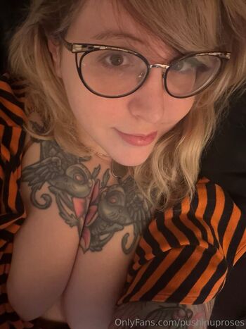 Full leaked Pushinguproses page private onlyfans photo