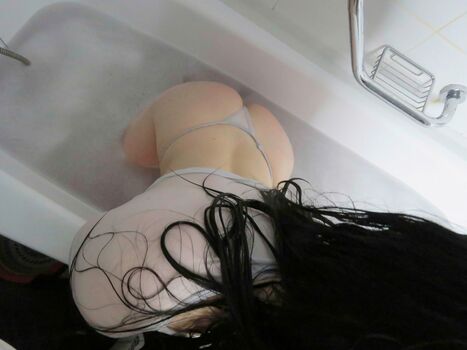 Full leaked Qarenina private onlyfans photo