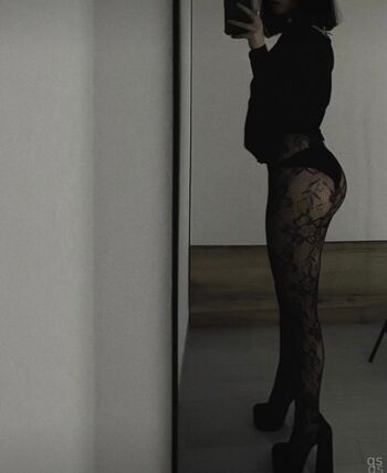 Full leaked Qdisse private onlyfans photo