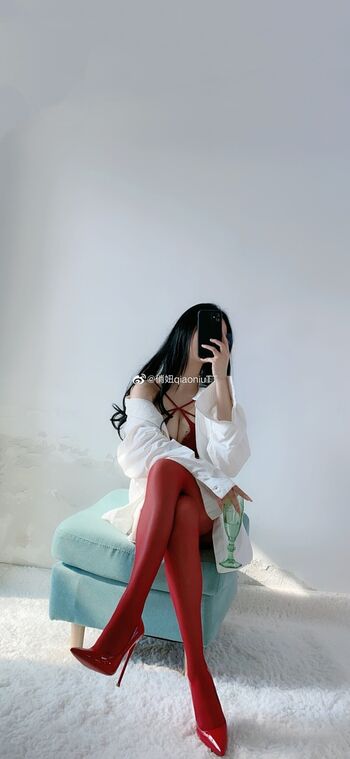 Full leaked Qiaoniutt  page private onlyfans photo