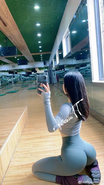 Full leaked Qiaoniutt  page private onlyfans photo