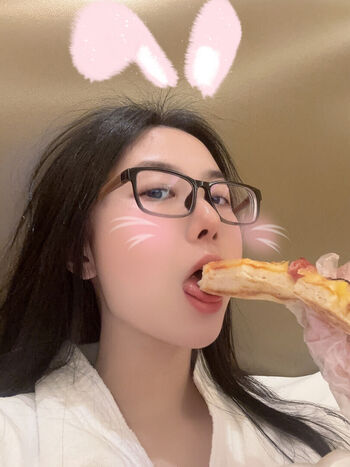 Full leaked Qiaoniutt  page private onlyfans photo